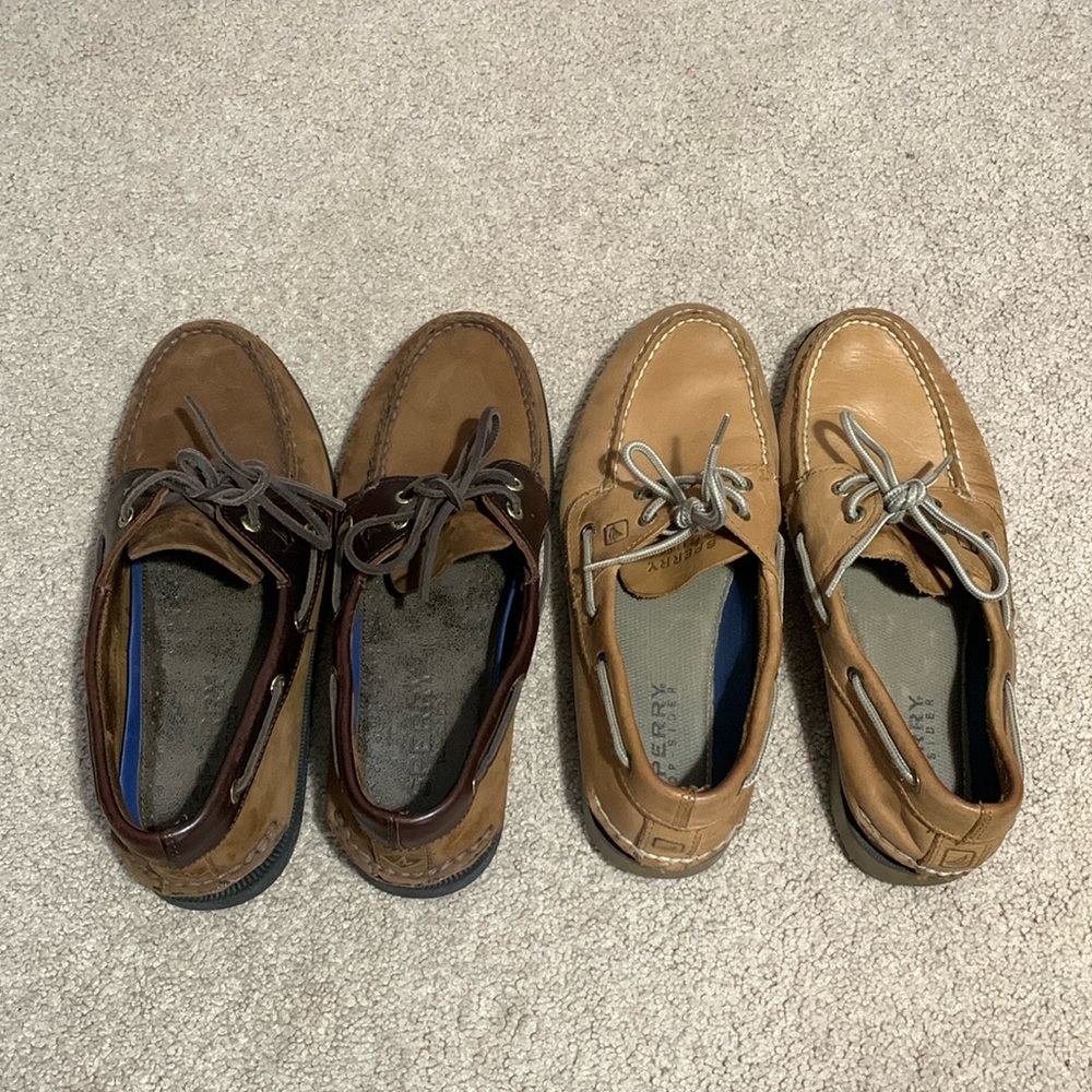 Sperry Top Sider Size 9 - 2 Pair